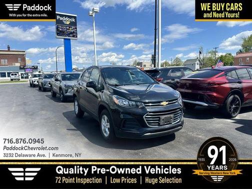 Mosaic Black Metallic 2020 Chevrolet Trax LS