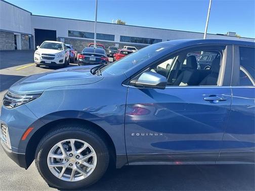 2024 Chevrolet Equinox LT