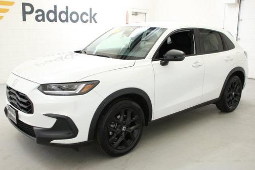 White 2023 Honda HR-V Sport