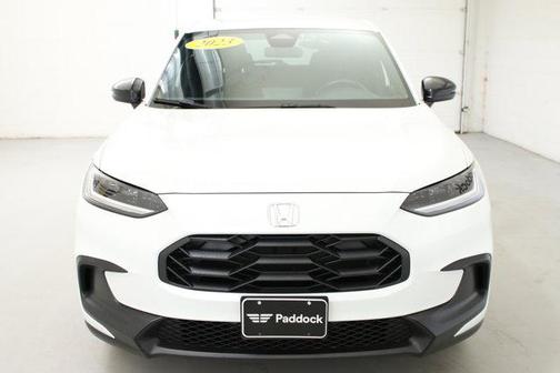 White 2023 Honda HR-V Sport