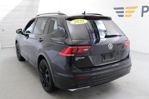 2021 Volkswagen Tiguan 2.0T SE R-Line Black