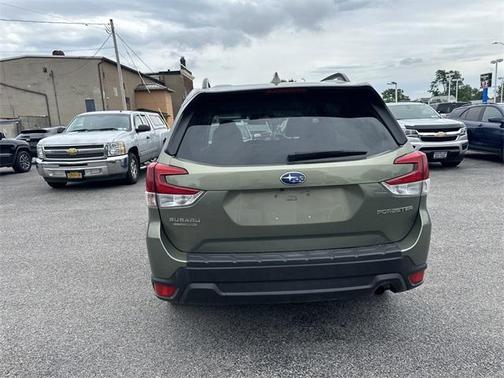 2020 Subaru Forester Premium