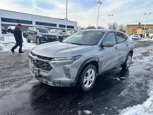 2024 Chevrolet Trax LS