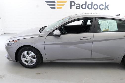 2021 Hyundai ELANTRA SE