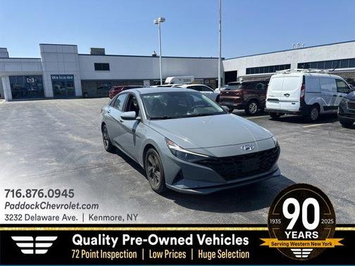 2022 Hyundai ELANTRA SEL