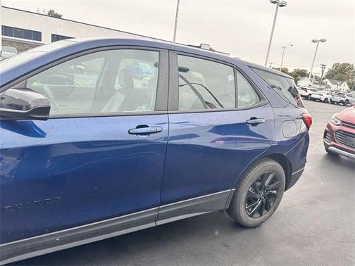 2023 Chevrolet Equinox LS