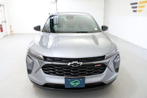 Sterling Gray Metallic 2024 Chevrolet Trax 1RS