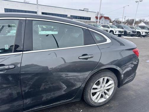 2017 Chevrolet Malibu 1LT