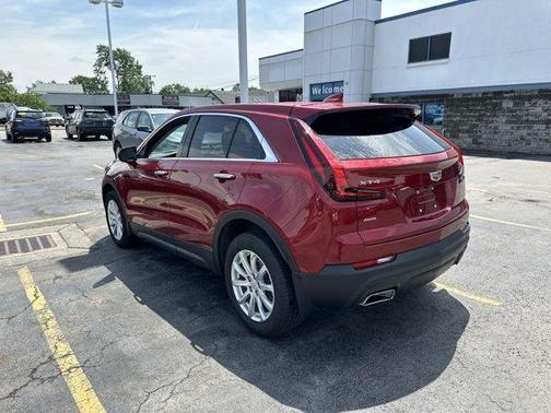 2023 Cadillac XT4 Luxury