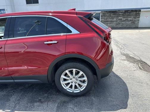 2023 Cadillac XT4 Luxury