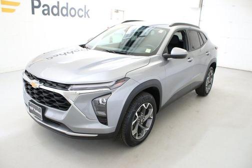 Sterling Gray Metallic 2024 Chevrolet Trax LT