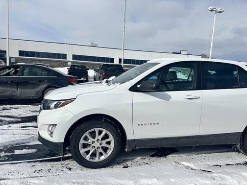 2021 Chevrolet Equinox LS