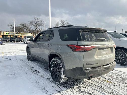 2023 Chevrolet Traverse RS