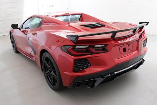 2026 Chevrolet Corvette Stingray w/2LT