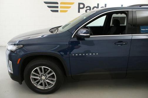 Northsky Blue Metallic 2023 Chevrolet Traverse LT Cloth