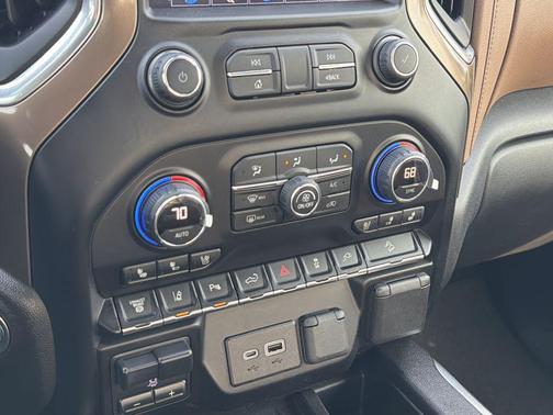 2021 Chevrolet Silverado 2500 High Country