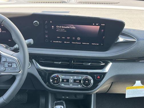 2025 Buick Envista Sport Touring FWD