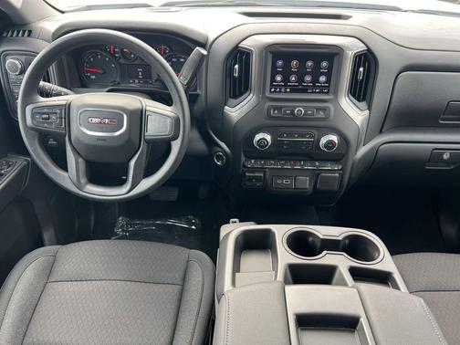 2026 GMC Sierra 2500 Base