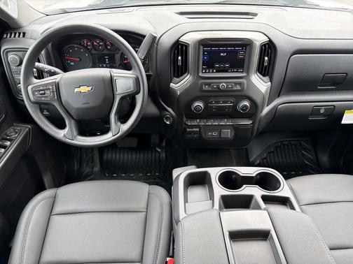 Summit White 2026 Chevrolet Silverado 3500 WT