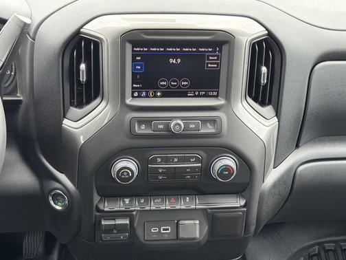 Summit White 2026 Chevrolet Silverado 3500 WT