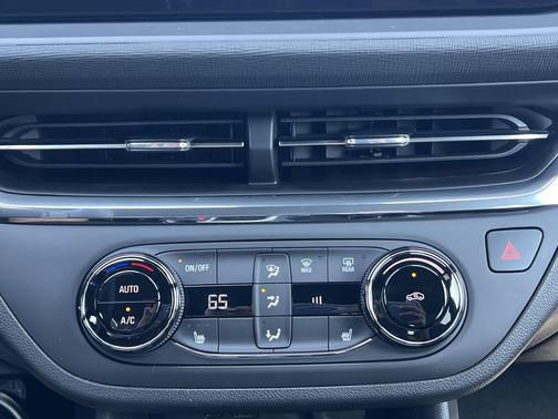 2026 Buick Envista Preferred FWD