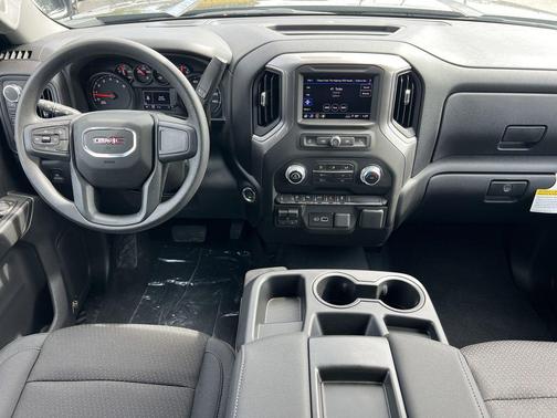 2026 GMC Sierra 2500 Base