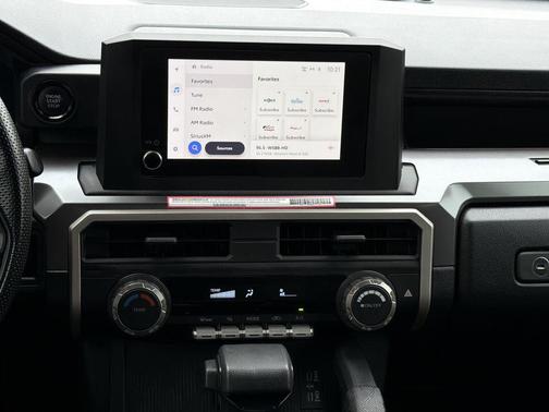 2024 Toyota Tacoma SR5