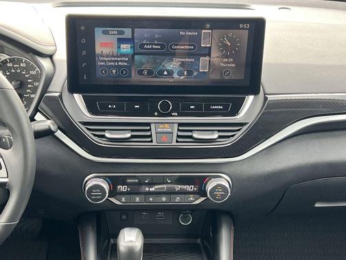 2025 Nissan Altima SR FWD