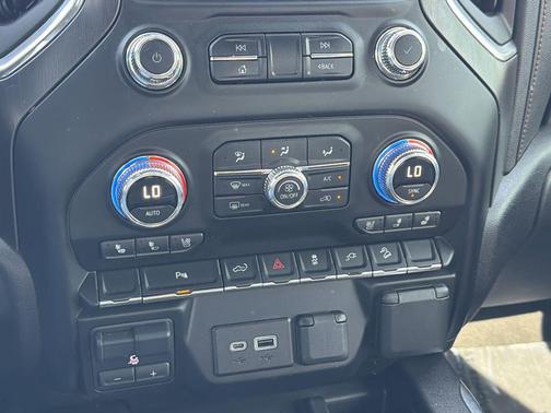 2023 GMC Sierra 2500 AT4