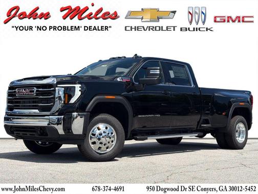 Onyx Black 2026 GMC Sierra 3500 SLE