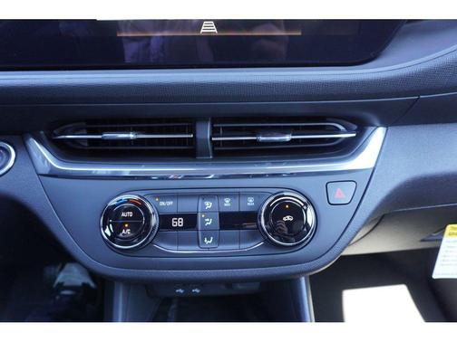 2025 Buick Envista Preferred FWD