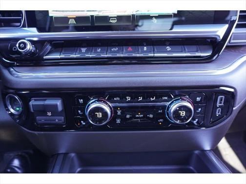 2025 GMC Sierra 2500 SLT