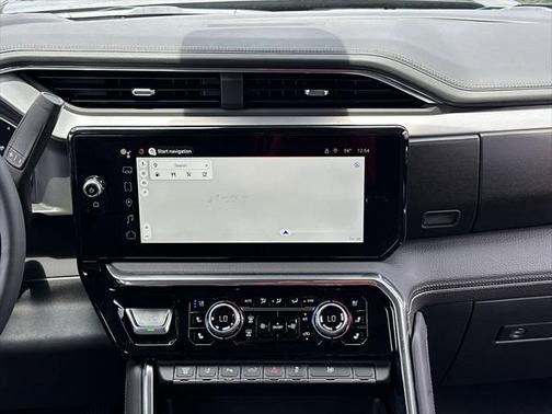 2025 GMC Sierra 3500 Denali