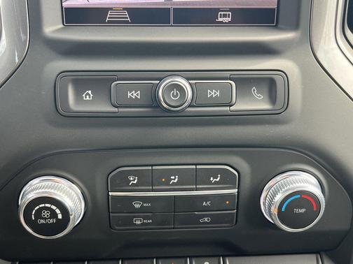 2026 GMC Sierra 2500 Base