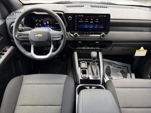 Summit White 2026 Chevrolet Colorado WT