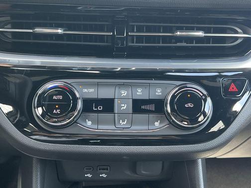 2026 Buick Envista Sport Touring FWD