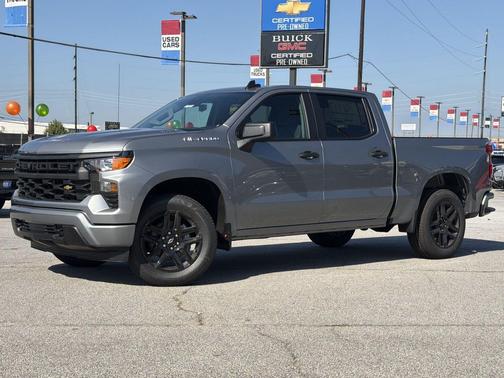 Sterling Gray Metallic 2026 Chevrolet Silverado 1500 Custom