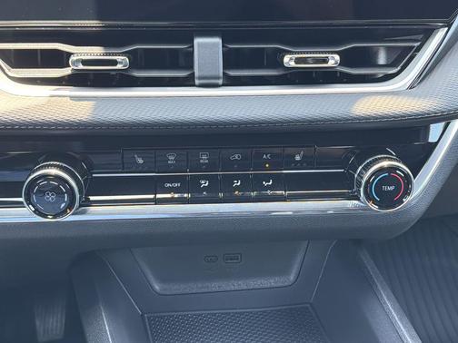 Radiant Red Tintcoat 2026 Chevrolet Equinox 1LT