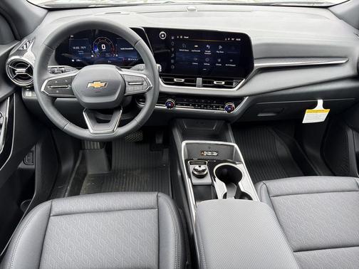 Mosaic Black Metallic 2026 Chevrolet Equinox 1LT