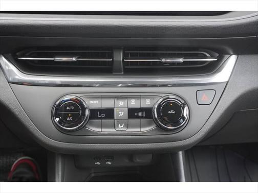 2025 Buick Envista Preferred FWD