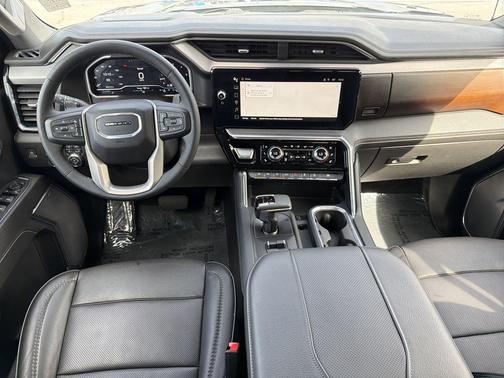 Sterling Metallic 2023 GMC Sierra 1500 Denali