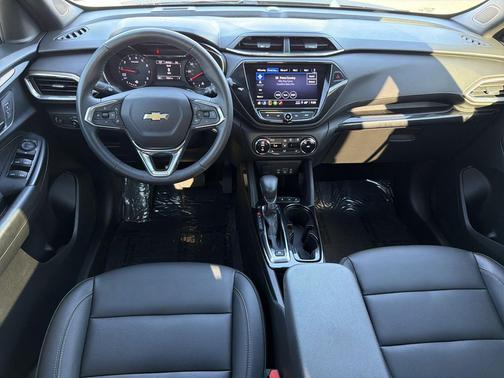 Mosaic Black Metallic 2023 Chevrolet Trailblazer ACTIV