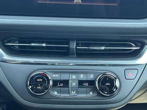 2026 Buick Envista Preferred FWD