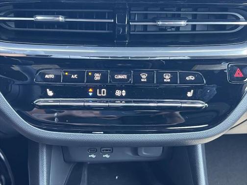 2025 Buick Envista Avenir FWD