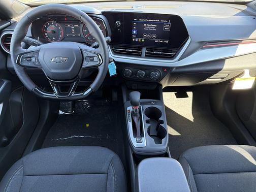 2026 Chevrolet Trax FWD 1RS