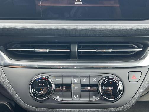 2026 Buick Envista Preferred FWD