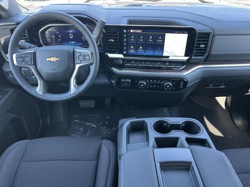 2026 Chevrolet Silverado 3500 LT