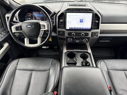2022 Ford F-350 Lariat