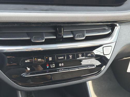 2026 Buick Envista Avenir FWD