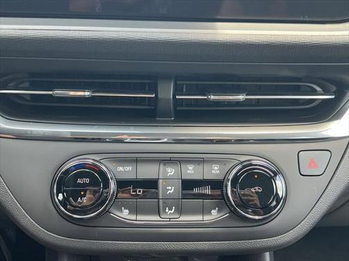 2025 Buick Envista Preferred FWD